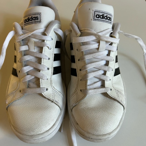 Adidas classic white runner- men’s size 7 - Picture 3 of 7